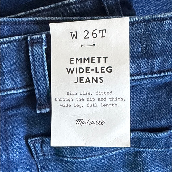 Madewell High-Rise Wide-Leg Jeans in Dark Blue - Picture 6 of 8